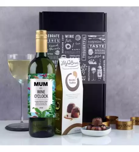 Any Name Wine O'Clock Wine and Chocs Gift Box