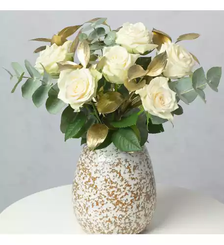 Christmas White Roses